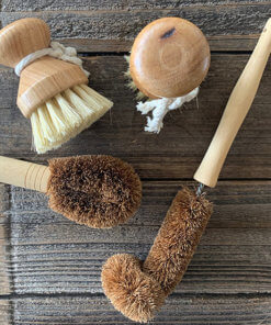 3-natural-kitchen-brushes.jpeg