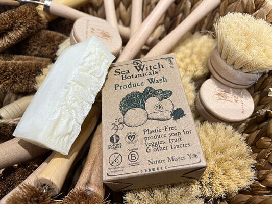 plastic free soap and brushes